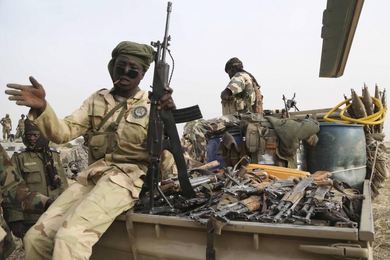 Dot nhap sao huyet cua nhom phien quan Boko Haram-Hinh-8